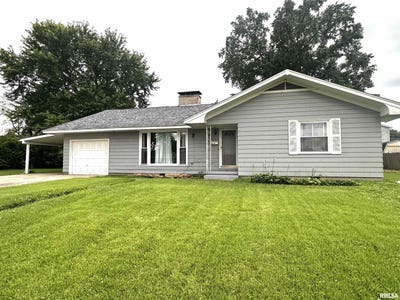 /international/us/18-arline-drive-centralia-il-110100964908/