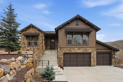 /international/us/12789-n-deer-mountain-boulevard-heber-city-ut-110107390843/