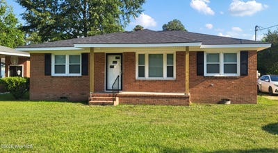 /international/us/206-herbert-street-goldsboro-nc-110108988567/