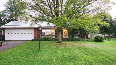 /international/us/1045-becky-drive-mansfield-oh-110120459692/