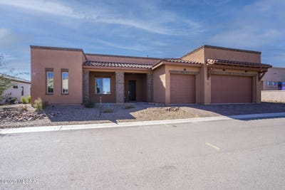 /international/us/72-sahuaro-court-tubac-az-110096930760/