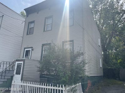 /international/us/478-3rd-street-albany-ny-110094667796/