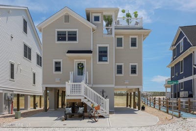 /international/us/12-osborn-dune-road-mantoloking-nj-110108741280/