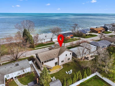 /international/us/1321-shore-drive-new-buffalo-mi-110098786578/