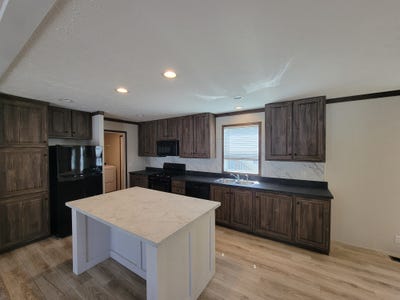 /international/us/5163-rhine-flint-twp-mi-110100752344/