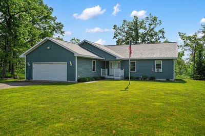 /international/us/5619-edgewood-court-indian-river-mi-110100326237/