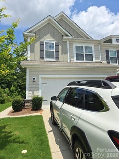 /international/us/2906-trinity-street-monroe-nc-110108467759/