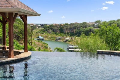 /international/us/22126-briarcliff-drive-spicewood-tx-110100478913/
