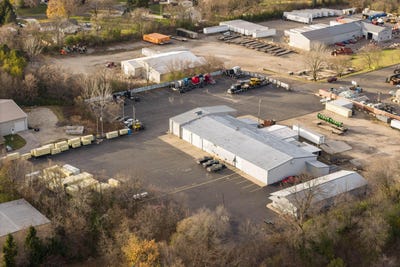 /international/us/3462-town-hall-rd-kewaskum-wi-110103434304/