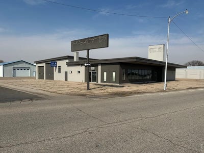 /international/us/622-w-1st-st-julesburg-co-110106441850/