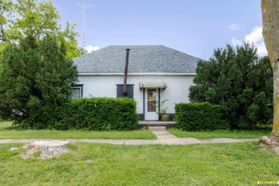 /international/us/403-carol-street-talmage-ne-110107788243/