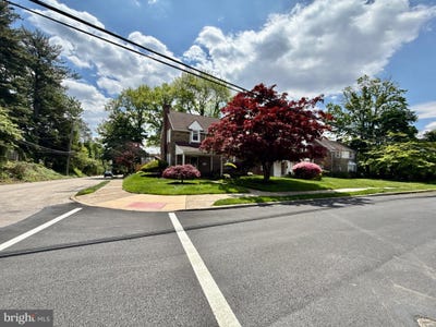 /international/us/26-poe-wyncote-pa-110107824889/
