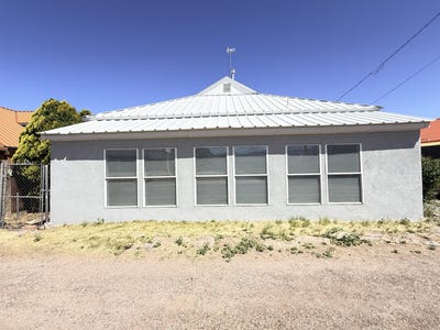 /international/us/904-w-1st-street-magdalena-nm-110108022946/