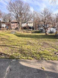 /international/us/3240-roberts-street-kansas-city-mo-110106672282/