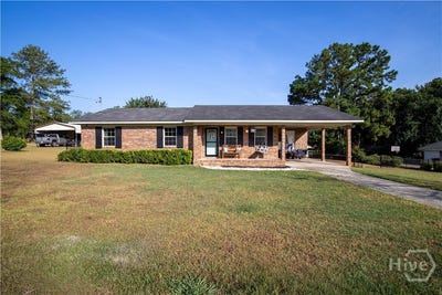 /international/us/110-queen-drive-glennville-ga-110109557193/
