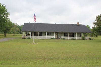 /international/us/442-blue-bayou-road-nashville-ar-110107465260/