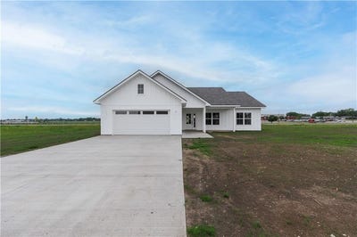 /international/us/617-catalpa-street-independence-ks-110107628273/