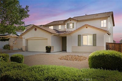 /international/us/13816-grant-way-oak-hills-ca-110108504007/