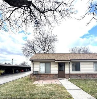 /international/us/30010-utica-road-roseville-mi-110104175734/