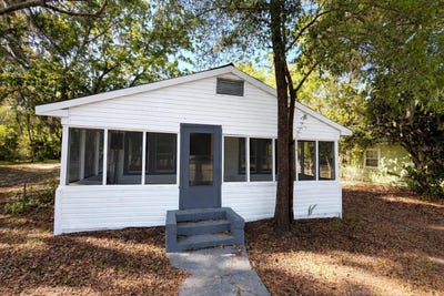 /international/us/21433-se-hawthorne-road-hawthorne-fl-110107060071/