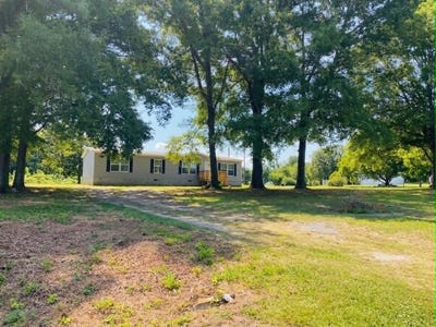 /international/us/151-classic-lane-chatsworth-ga-110109212970/