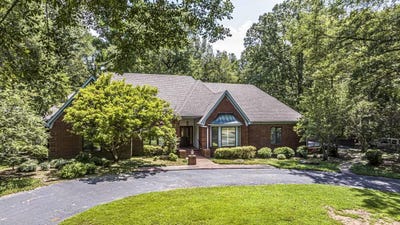 /international/us/6131-twin-oaks-millington-tn-110100882470/