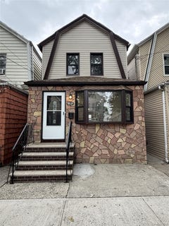 /international/us/8915-86th-street-woodhaven-ny-110109624090/