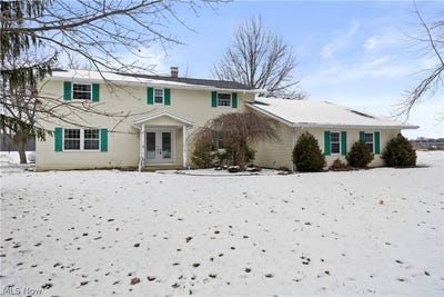 /international/us/39738-banks-road-grafton-oh-110106567787/