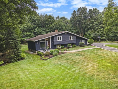 /international/us/2274-perry-street-holland-mi-110101221038/?lang=zh-cn