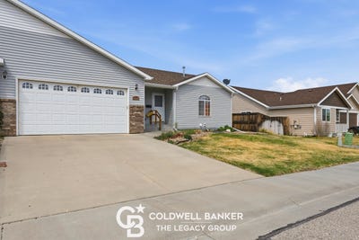 /international/us/1710-e-27th-street-casper-wy-110107897069/