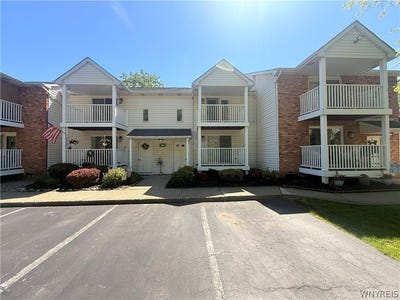 /international/us/4619-chestnut-ridge-road-buffalo-ny-110108413404/