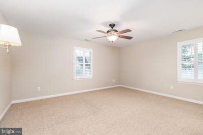 /international/us/34787-sandyfield-drive-pittsville-md-110101524241/?lang=en
