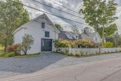 /international/us/34-north-shore-road-hebron-nh-110107266046/