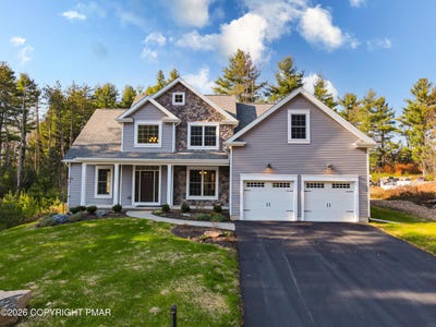 /international/us/223-canterbury-circle-blakeslee-pa-110120017831/