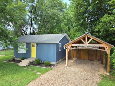 /international/us/103-n-market-street-nixa-mo-110108452031/