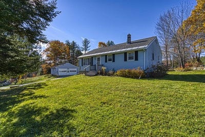 /international/us/7-sleeper-road-sunapee-nh-110108098545/