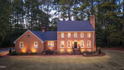 /international/us/3420-medford-road-durham-nc-110120923232/