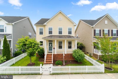 /international/us/11033-hazelnut-lane-monrovia-md-110108719412/