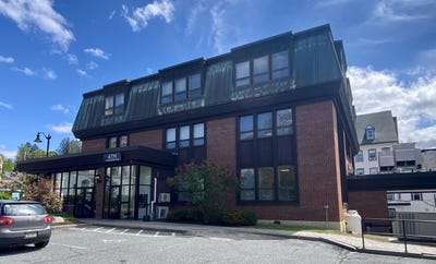 /international/us/125-main-street-littleton-nh-110097824939/