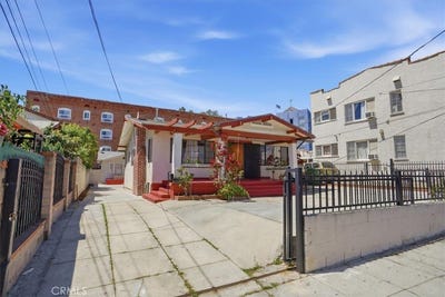 /international/us/1257-n-new-hampshire-1257-1-2-los-angeles-ca-110107833020/