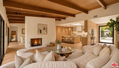 /international/us/5576-el-canon-ave-woodland-hills-ca-110109060507/