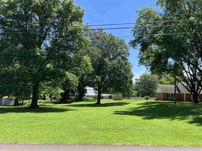 /international/us/702-s-12th-avenue-piggott-ar-110092660816/