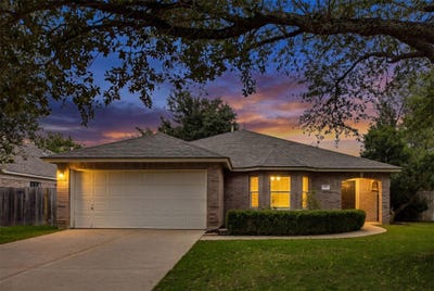 /international/us/1751-star-light-cir-cedar-park-tx-110109036693/?lang=fr