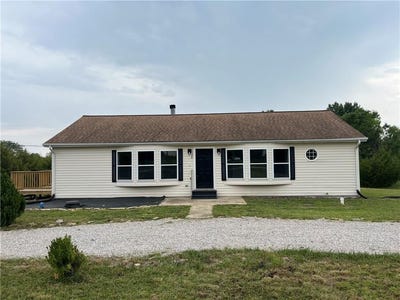 /international/us/10-nebraska-drive-linn-valley-ks-110109602403/