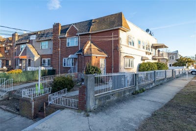 /international/us/186-02-foch-boulevard-saint-albans-ny-110096749158/