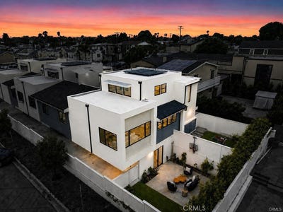 /international/us/1427-15th-street-manhattan-beach-ca-110108582588/