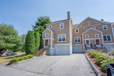 /international/us/72-camelot-dr-worcester-ma-110101292415/