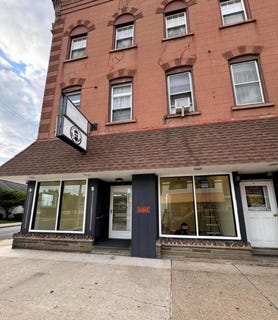 /international/us/1-e-main-street-plymouth-pa-110098093114/?lang=zh-tw