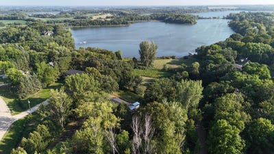 /international/us/27890-little-pleasant-drive-underwood-mn-110107725428/