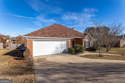 /international/us/7988-westlake-drive-midland-ga-110107508646/